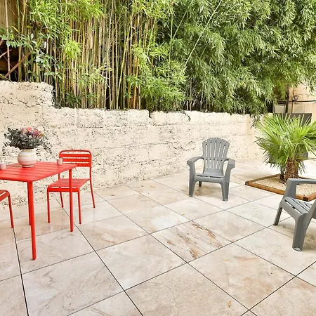 Le Chic & Biscornu - Terrasse - Clim - Centre Apartment *