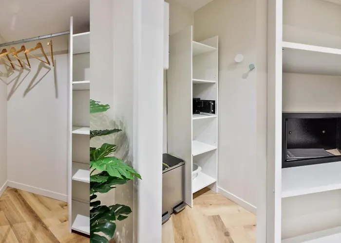 Le Chic & Biscornu - Terrasse - Clim - Centre Apartment