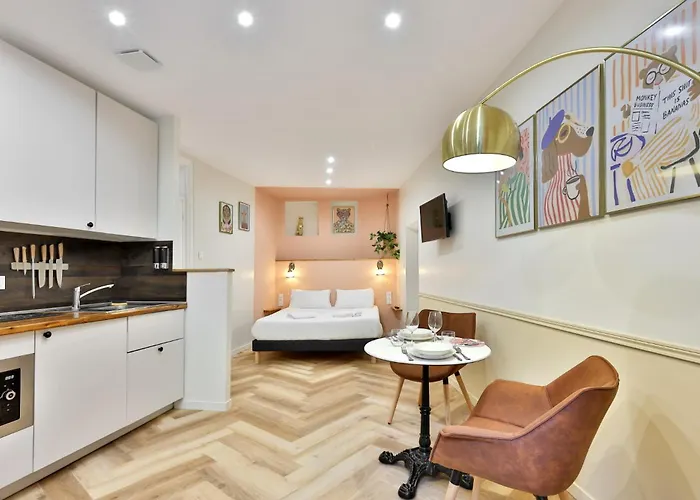 Le Chic & Biscornu - Terrasse - Clim - Centre Apartment