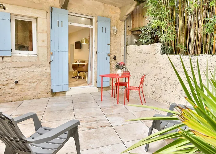 Apartment Le Chic & Biscornu - Terrasse - Clim - Centre Perigueux